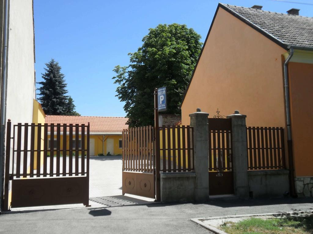 Belvarosi Rezidencia Pápa 外观 照片